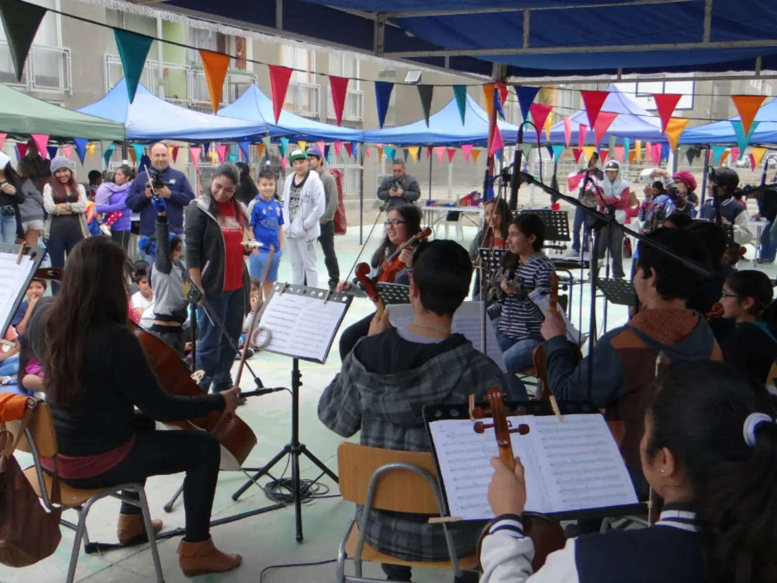 “Invierno en mi Barrio” sorprendió a niños y niñas de Mejillones en sus vacaciones