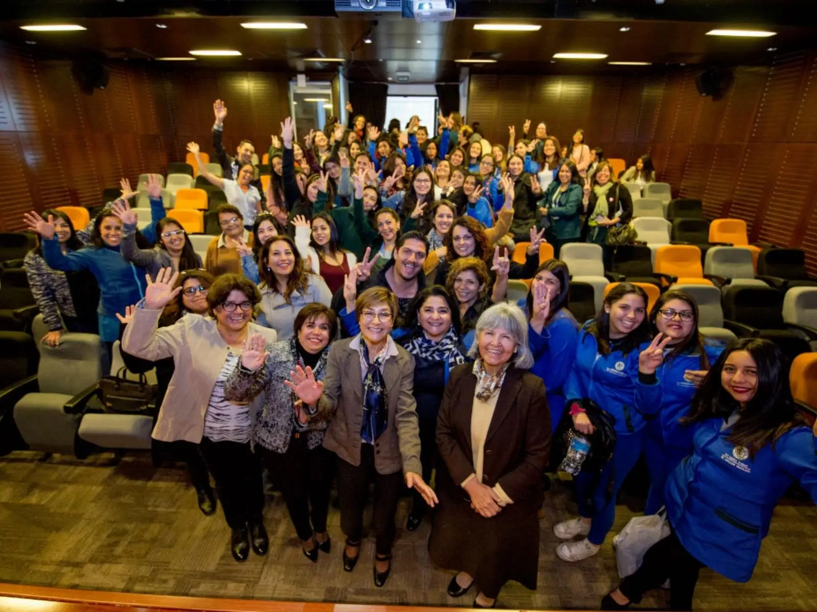 “Charlas D-Mentes” de Educación y Juventud se tomaron FME en fiiS 2017
