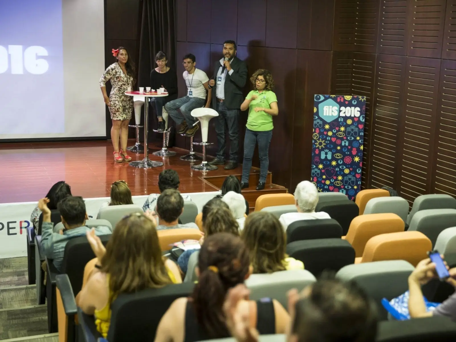 Todos invitados a asistir a las charlas “D-Mentes” de fiiS Antofagasta en FME