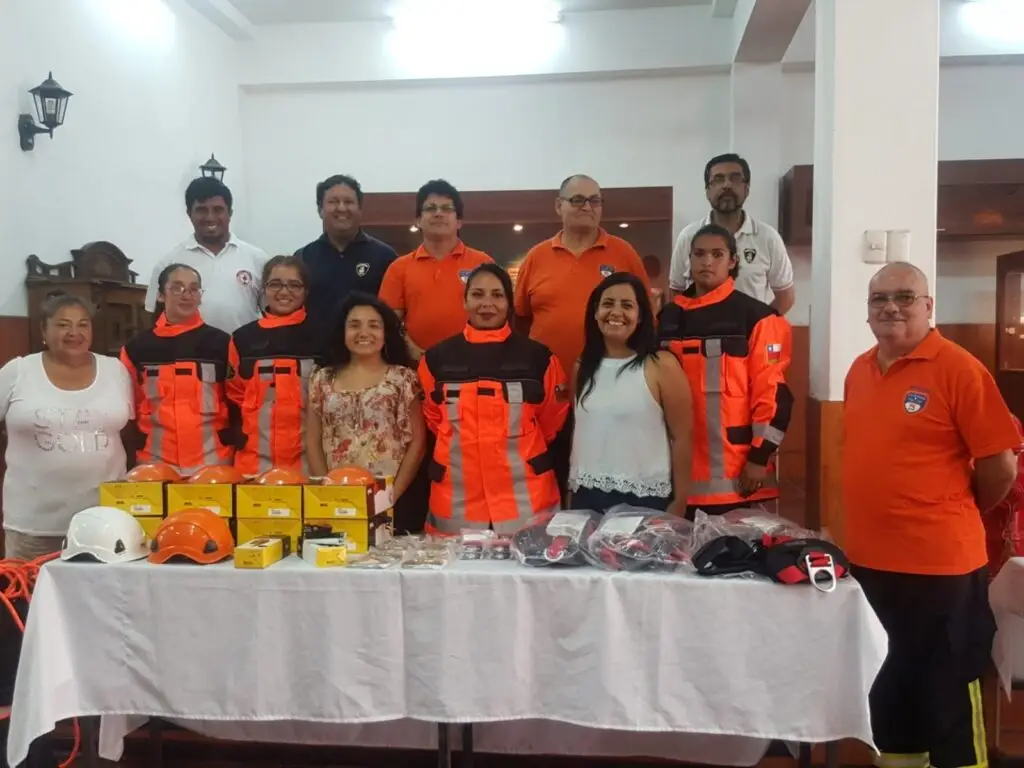 Octava y Quinta Compañía de Bomberos cuentan con nuevo equipamiento
