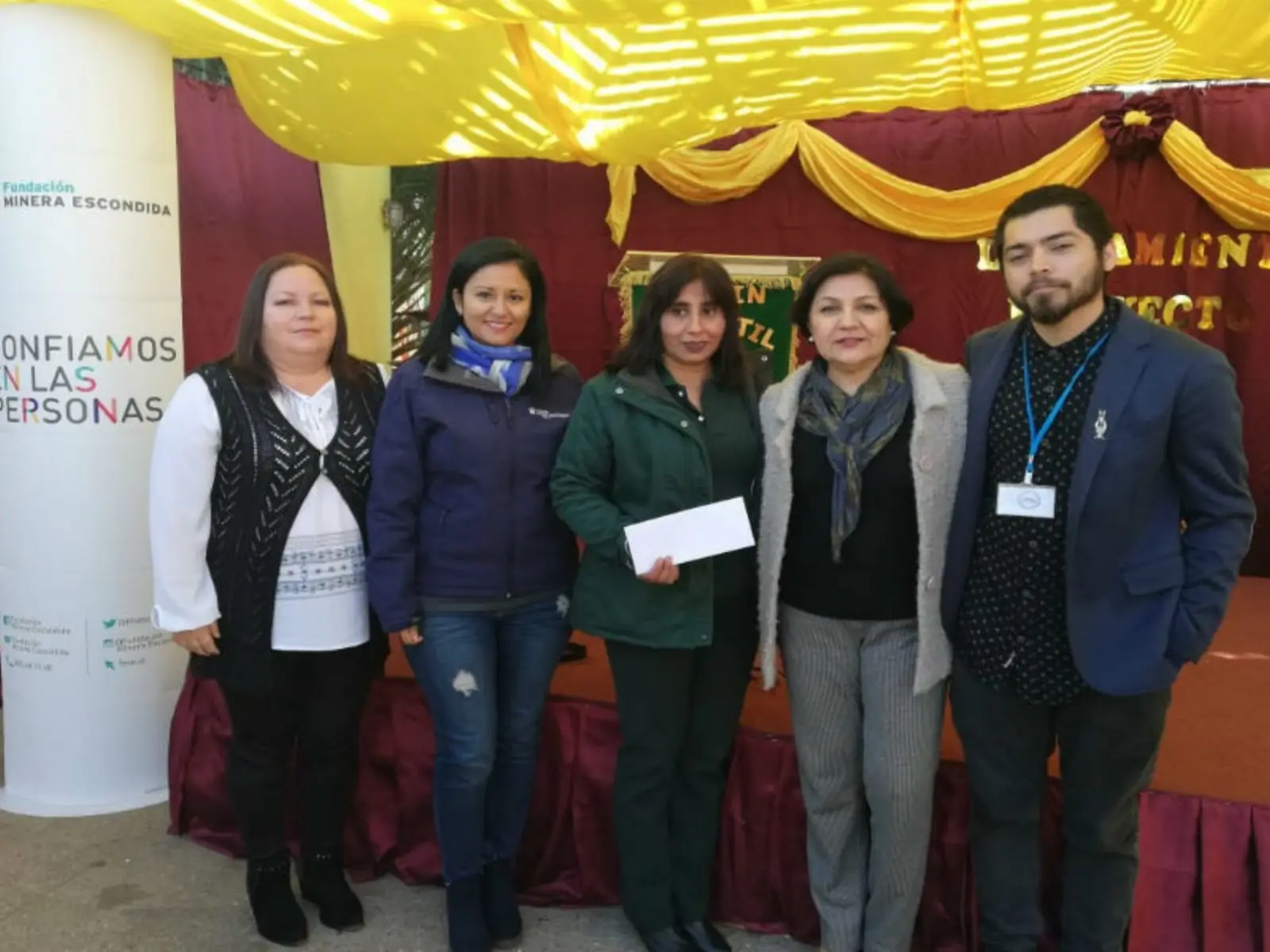 Apoderados impulsan proyecto social para incorporar a familias en el proceso educativo