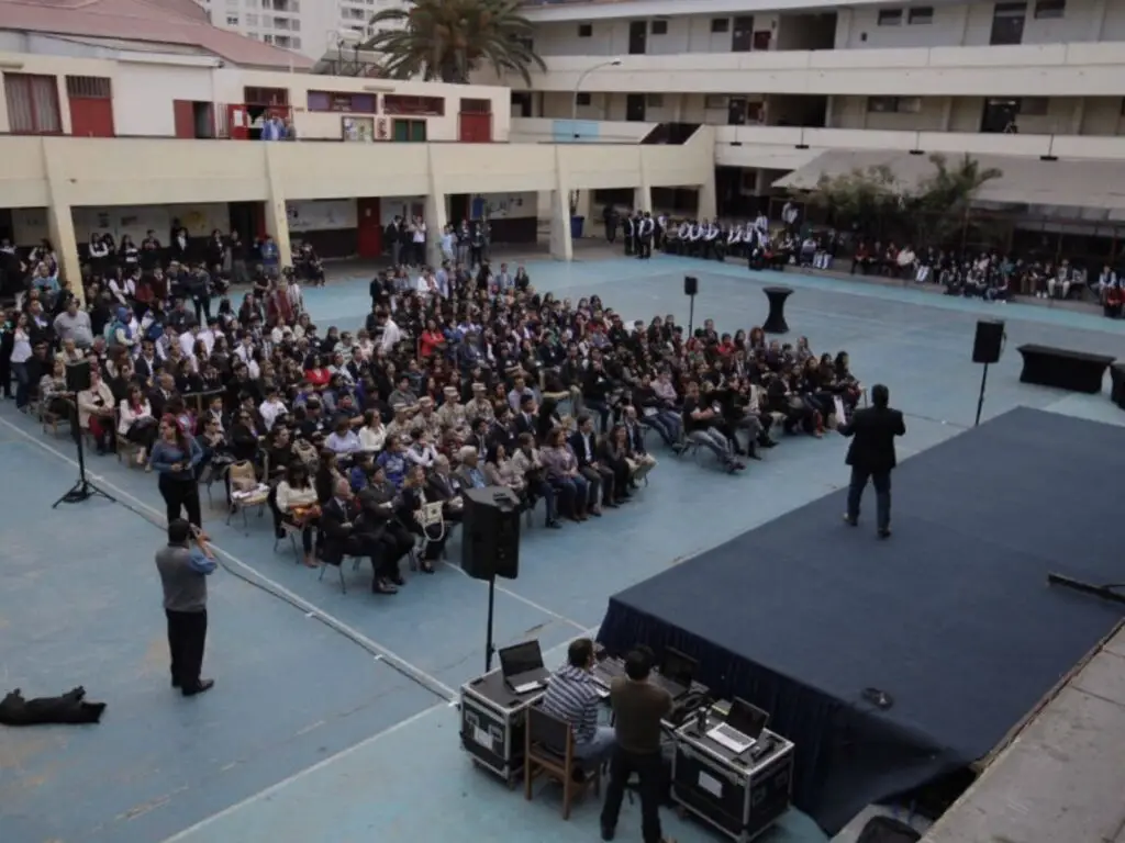 Educación para Innovar 20I8 Cumbre de Directores “En la Ruta de la Innovación”