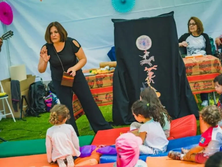 fiis 2018 cerró con masivo espectáculo musical