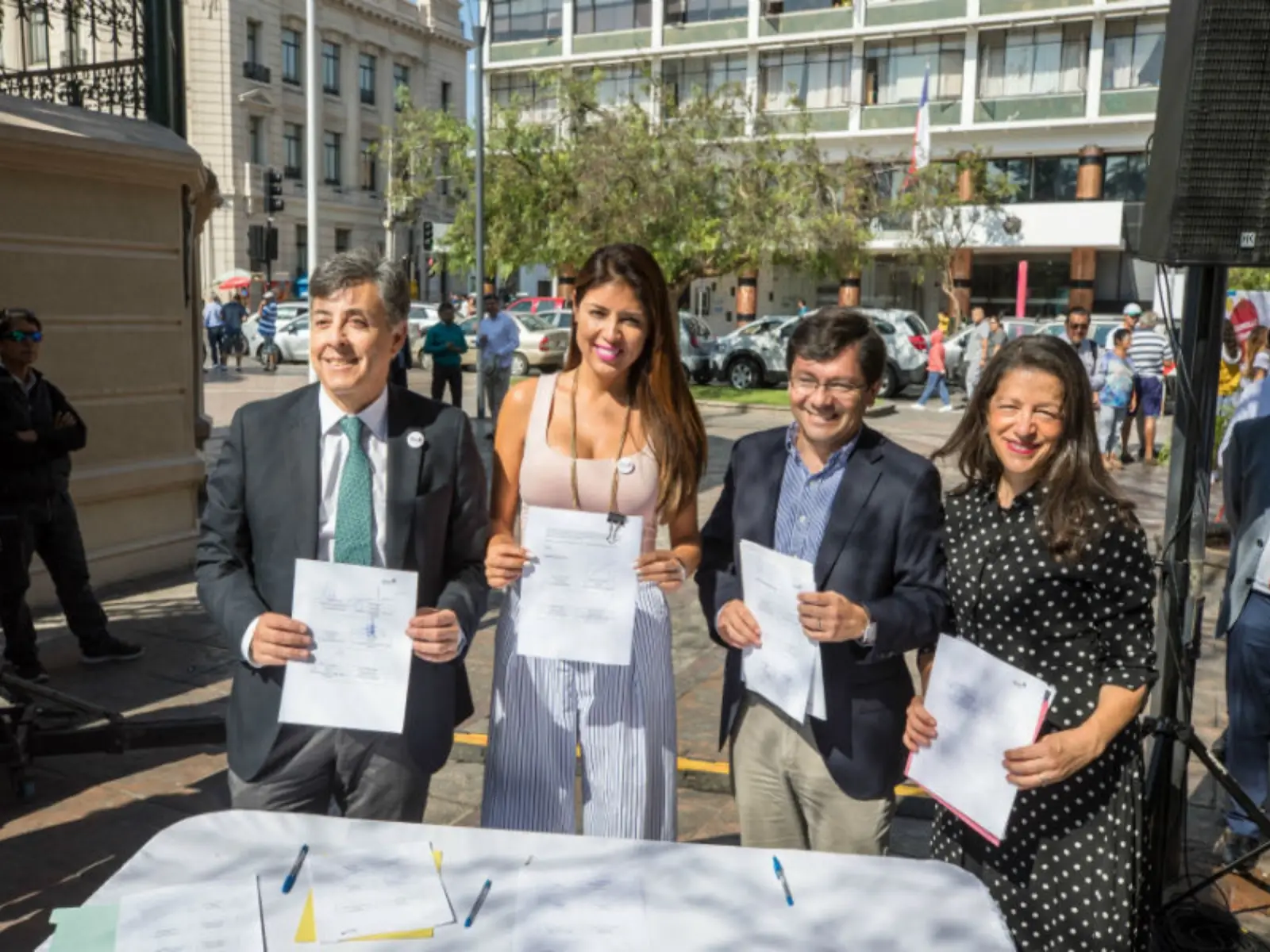 Más de 70 organizaciones firman pacto por Antofagasta