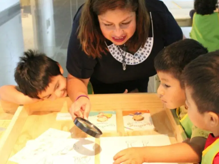 Más de tres mil visitas disfrutaron de la exposición “El Arte de Ilustrar”