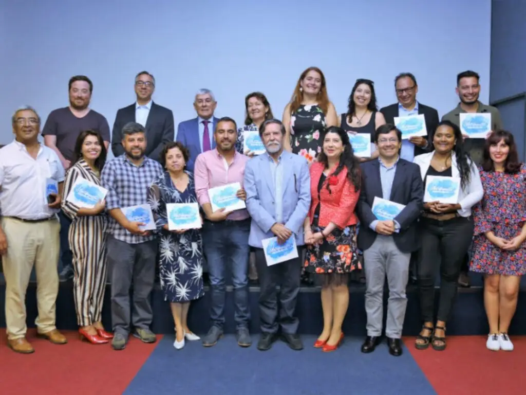 Fundación Minera Escondida integró la cuarta versión del Libro “Antofagasta, la región que soñamos”