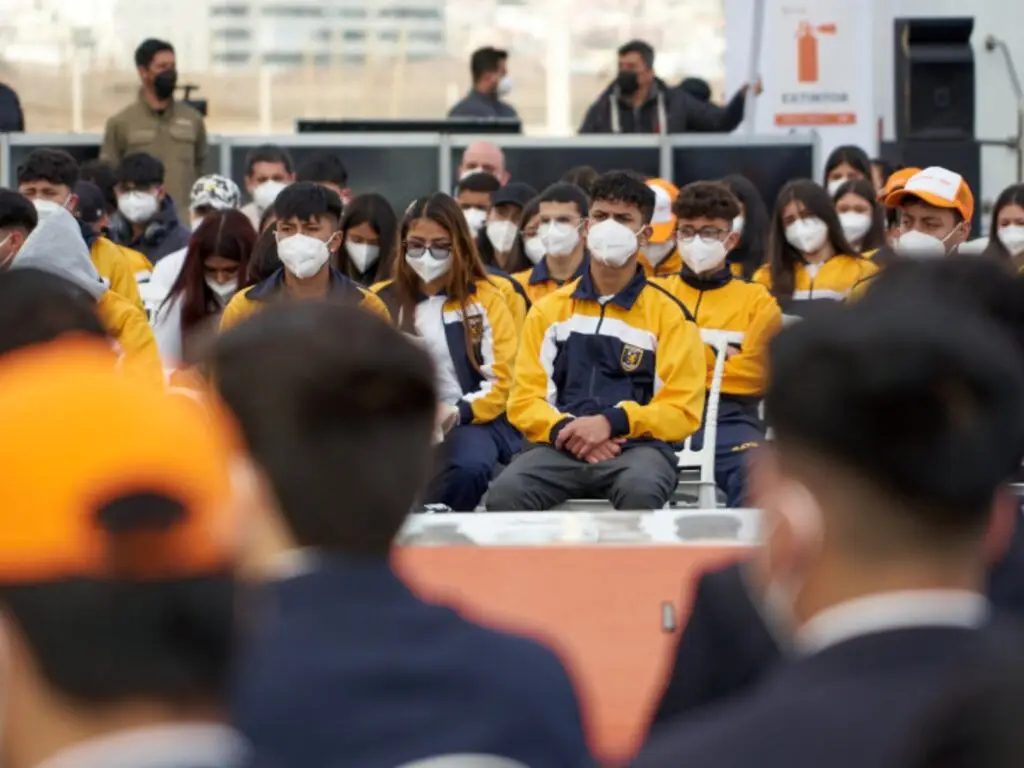 Más de 1.700 estudiantes de Antofagasta desarrollarán competencias digitales para la industria minera del futuro