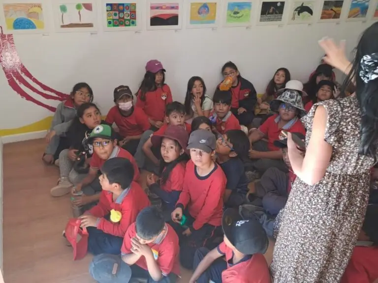 Escolares de San Pedro de Atacama presentan muestra colectiva “Territorio Compartido”