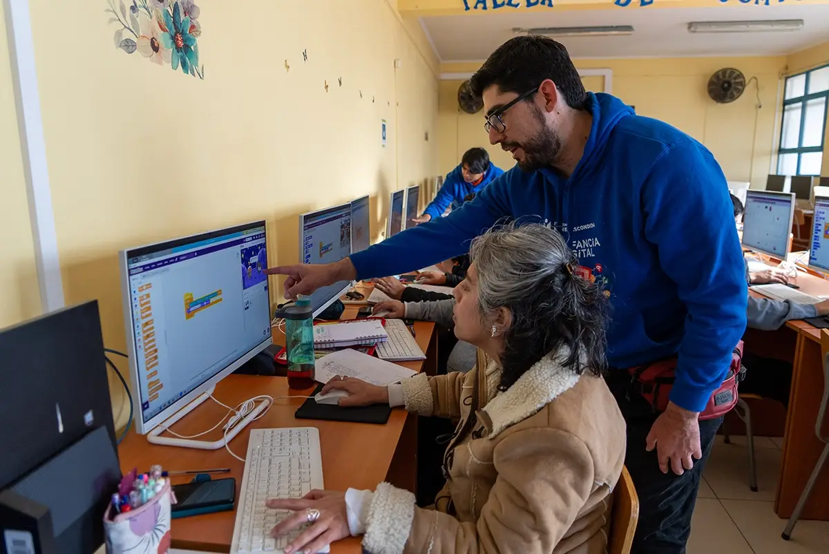 Taller para profesores Infancia Digital (Escuela Japón)-16 copia