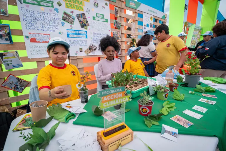 Feria acción climática Antofagasta